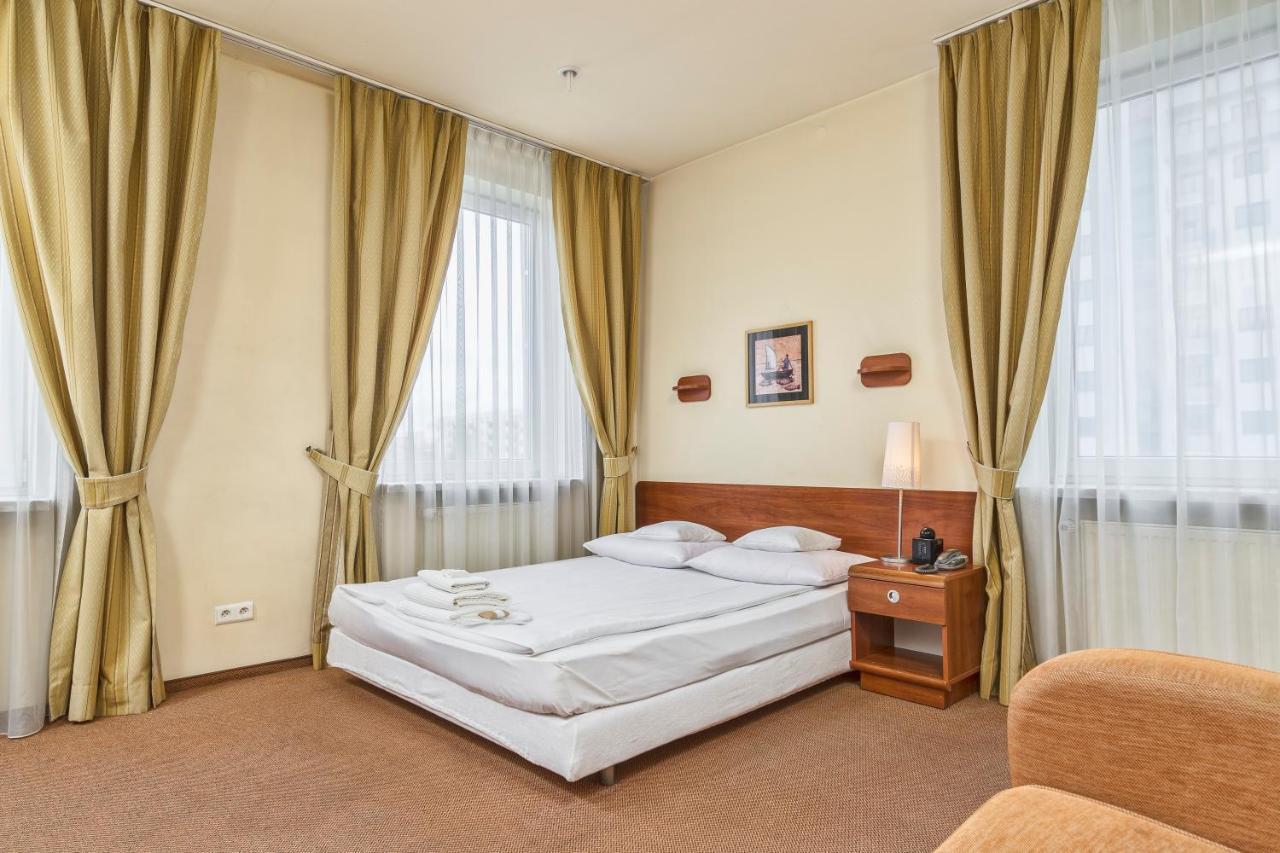 Hotel Colibra Warsaw Exterior photo